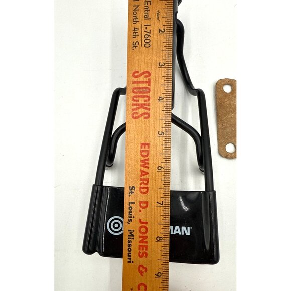 Marksman Slingshot With Rubber Tubing Replacement & Leather Pad - Picture 4 of 6